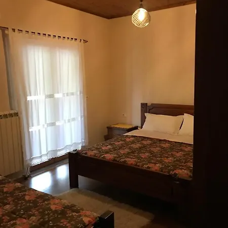 Bujtina Hader Xhebro *