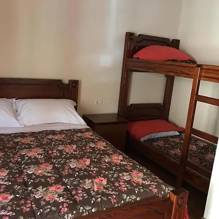 Bujtina Hader Xhebro Tepelene