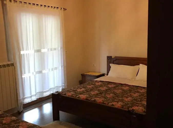 Bujtina Hader Xhebro *