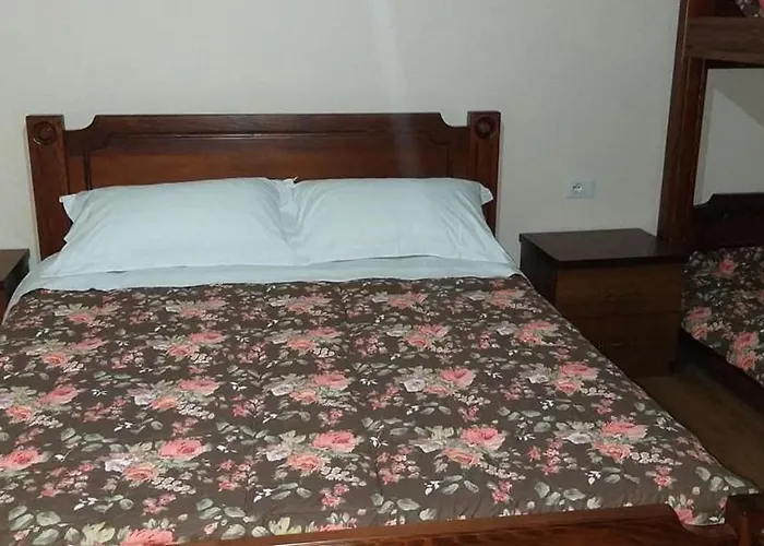 Bujtina Hader Xhebro * Tepelene