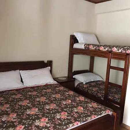Bujtina Hader Xhebro بيت شباب Tepelene