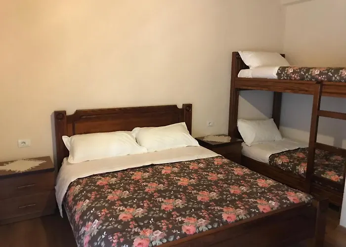 Bujtina Hader Xhebro Auberge de jeunesse